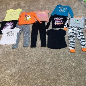 Girls size 6 tops/bottoms.